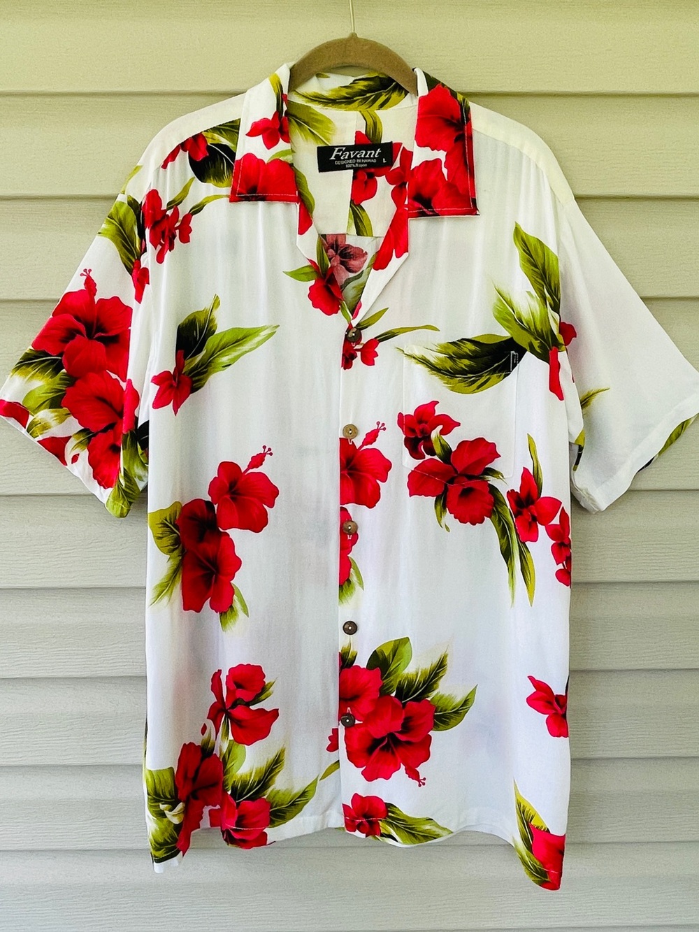 Favant Men's White Hawaiian Button Down Shirt Red Floral Tropical Resort Size L